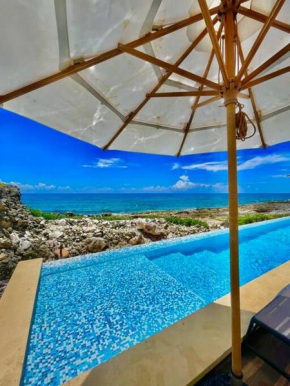 Tulum Oceanfront Condo with 24hr pool